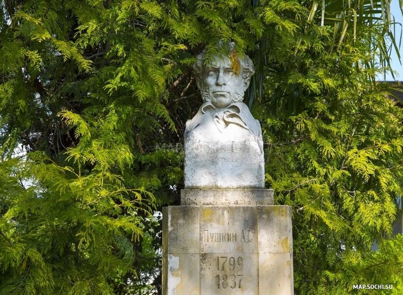 Памятник Александру Пушкину, Современные, Достопримечательности, Цветные