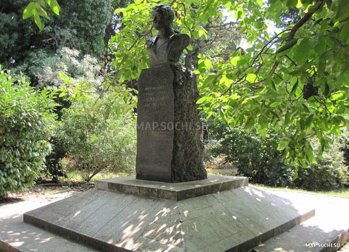 Памятник Александру Одоевскому, Современные, Достопримечательности, Цветные