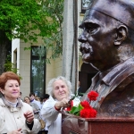 Памятник Сергею Соколову, Современные, Достопримечательности, Цветные