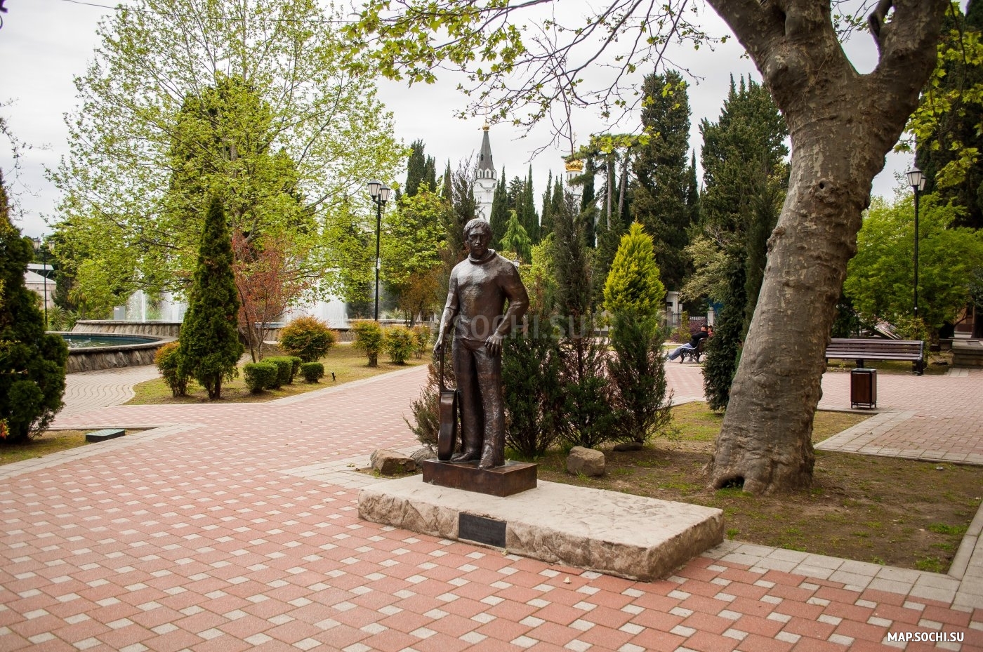 Памятник Владимиру Высоцкому, Современные, Достопримечательности, Цветные