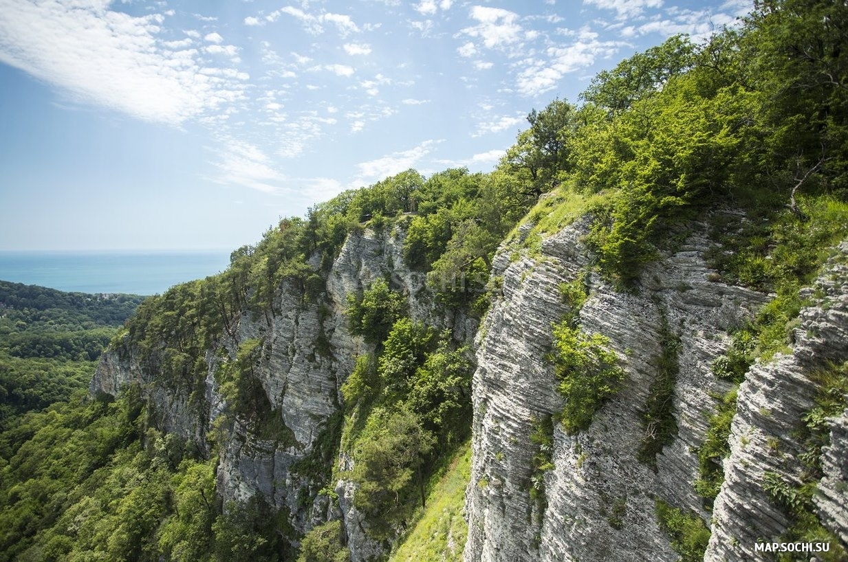 Орлиные скалы, Современные, Достопримечательности, Цветные