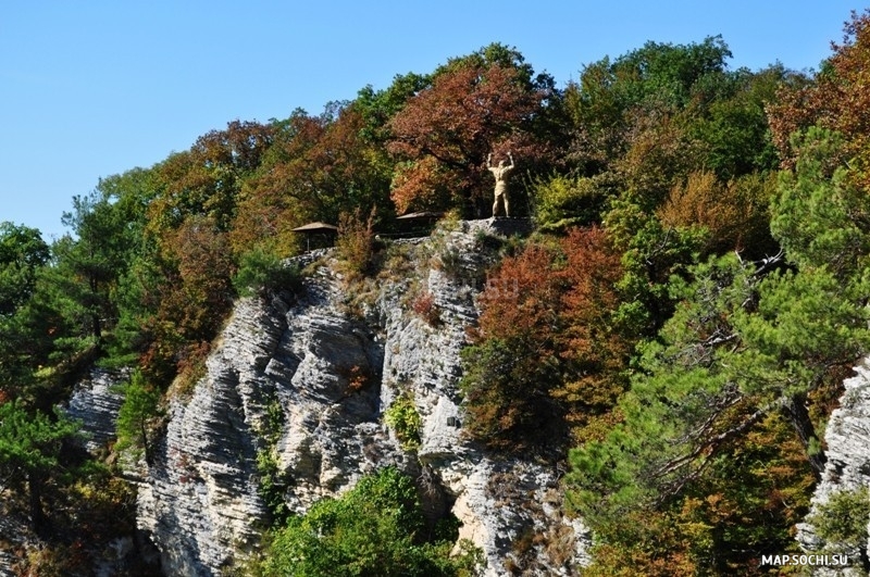 Орлиные скалы, Современные, Достопримечательности, Цветные