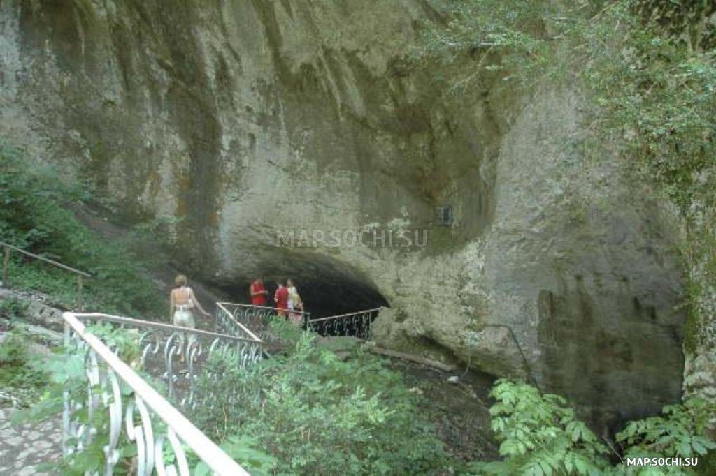 Назаровская пещера, Современные, Достопримечательности, Цветные